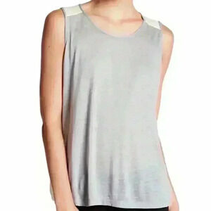 J BRAND ZHAO TANK GREY ROUND NECK TOP SIZE MEDIUM